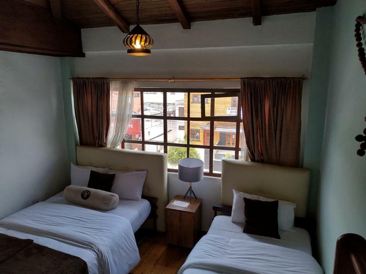Aleida'S Hostal Puembo Exterior photo