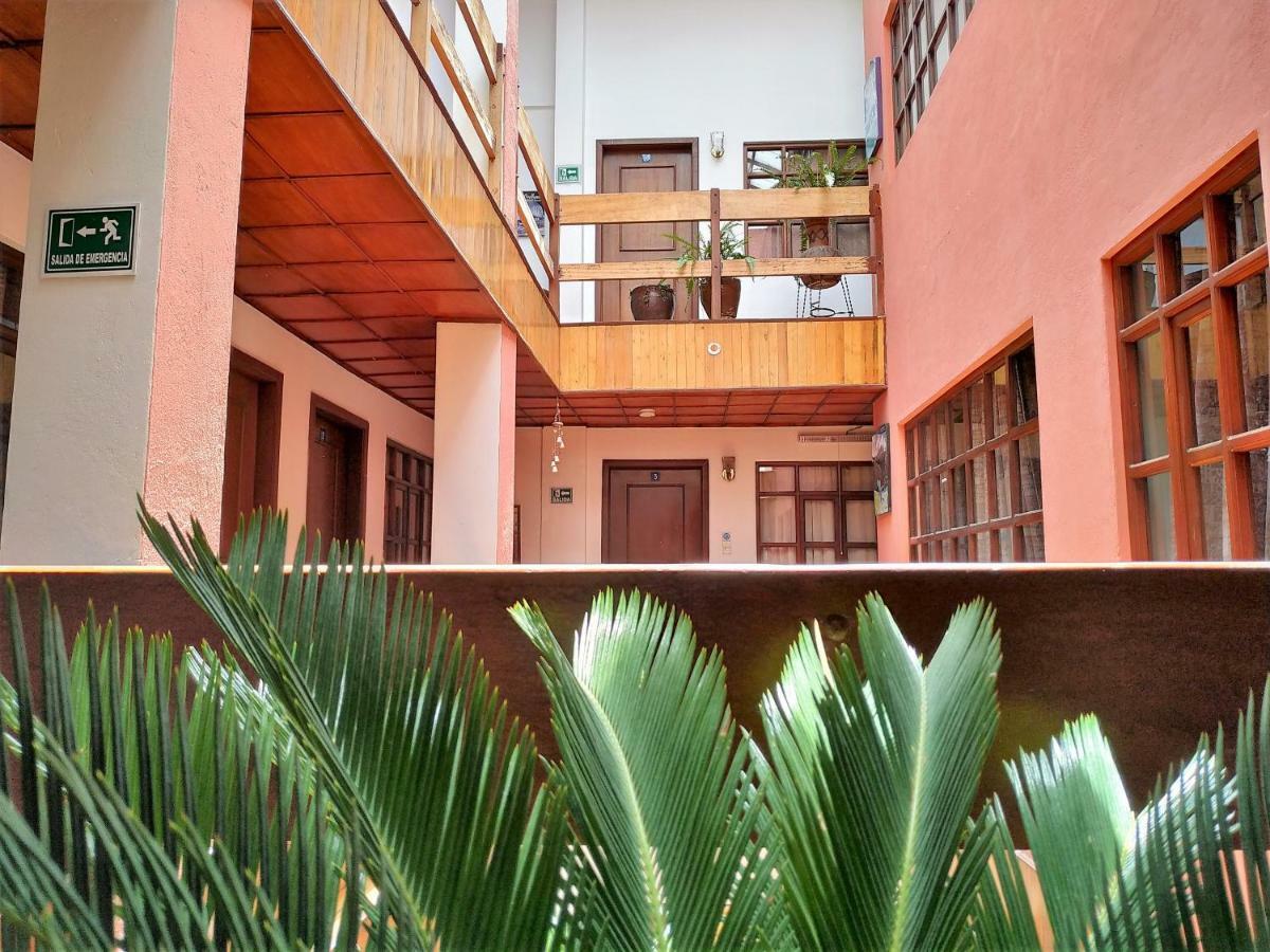 Aleida'S Hostal Puembo Exterior photo