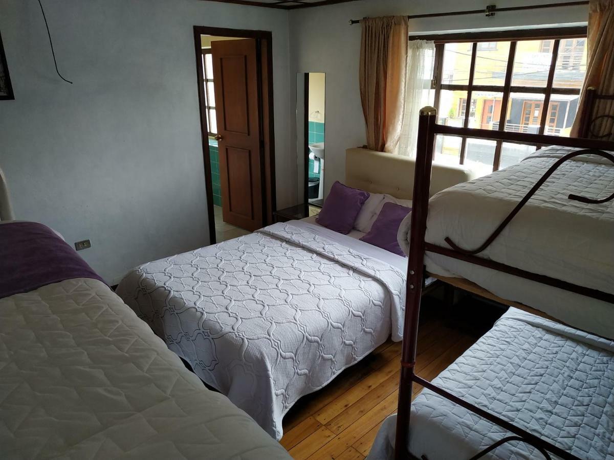 Aleida'S Hostal Puembo Exterior photo